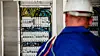 Elektriker på jobb