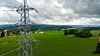 En fersk EPSI-måling viser at nettselskapene har styrket sin posisjon hos kundene, med tydelige forbedringer innen informasjon, kommunikasjon og håndtering av strømbrudd. Foto: Glitre Nett