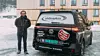 Daglig leder Ole Halvor Kolstad kan vise til svært god vekst for Elektropluss i Telemark de siste årene. Massiv hytteutbygging i nedslagsfeltet og mye næringsaktivitet, samt selskapets satsing på solcelleanlegg og varmepumper, er viktige årsaker til suksessen, forteller han. Her ved en av flere elvarebiler bedriften nylig har anskaffet seg.