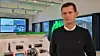 - Takket være den utvidede kapasiteten til omformeren og dens innebygde funksjoner, kan man blant annet måle applikasjonenes energiforbruk til enhver tid: spenning, driftstimer, strøm og temperaturer i motoren, endringer i strøm/spenning over tid og analyser av flow, trykk og mengde i applikasjonen, sier Tony Strand, i Schneider Electric.