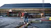 Ecosols salgssjef Vetle Lisland kan med glede konstatere at jobben med å legge solcellepaneler på det nye vannbehandlingsanlegget i Indre Østfold har forløpt etter planen.