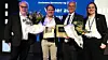 Energismartprisen 2026 til Lindesnes kommune og Skanska. Fra venstre Bård Folke Fredriksen (administrerende direktør i NBBL), Erik Sandnes (prosjektleder i Skanska), Kyrre Jordbakke (rådmann i Lindesnes kommune) og Marie Loe Halvorsen (næringspolitisk direktør i Elektroforeningen). (Foto: Linn Martinsen Kise, Elektroforeningen)